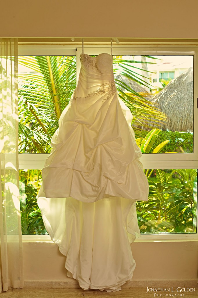destination-wedding-photography-wedding-dress destination-wedding-photography-wedding-dress